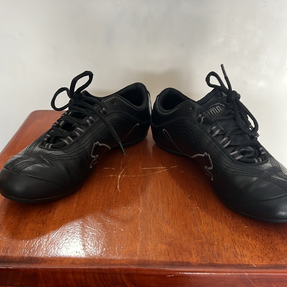 Puma shoes - Picture 5 of 8